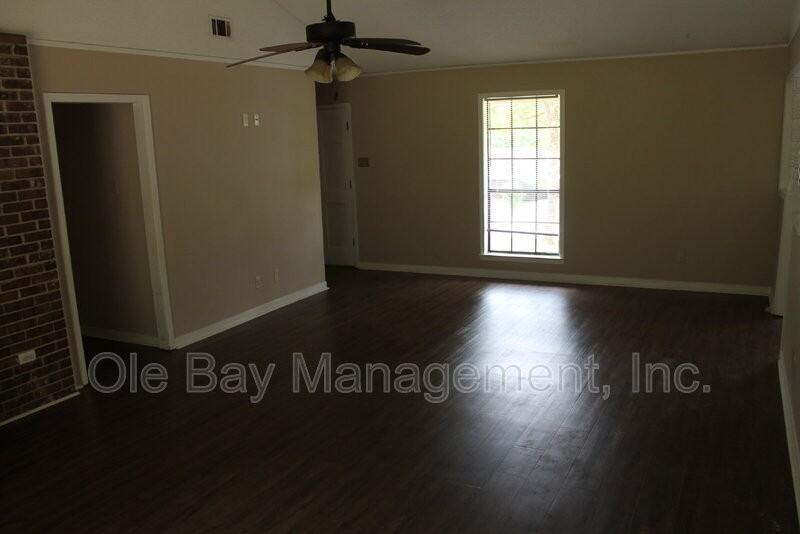 2010 Sky Vista Dr W - Photo 3 of 9