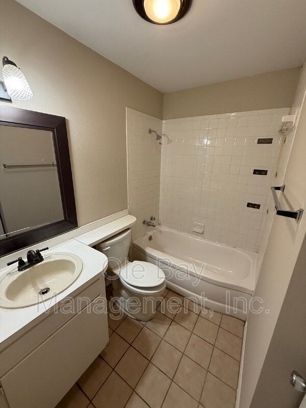 253 Vanderbilt Drive - Photo 6 of 10