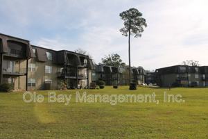 featured image of 233 Riverbend Dr #205