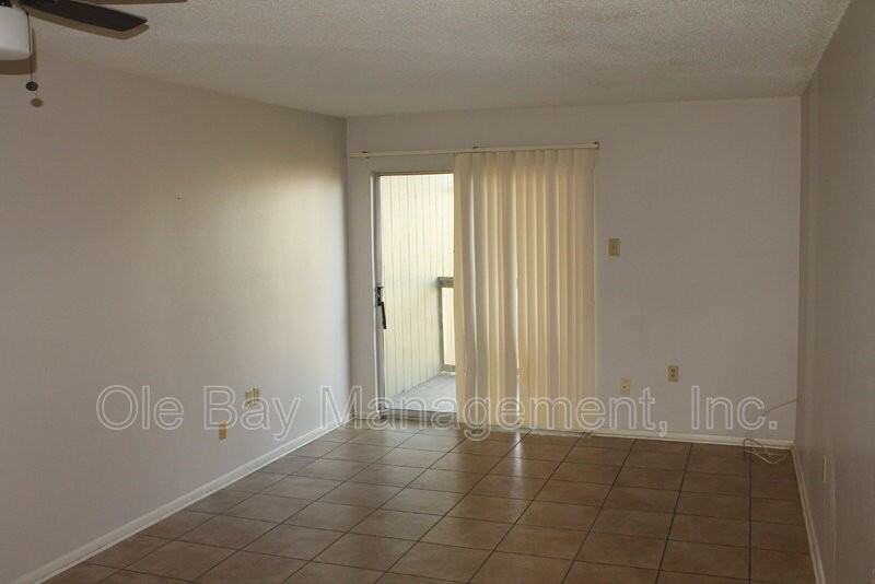 233 Riverbend Dr #205 - Photo 3 of 5