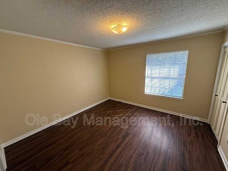 929 Navco Road - Photo 5 of 6