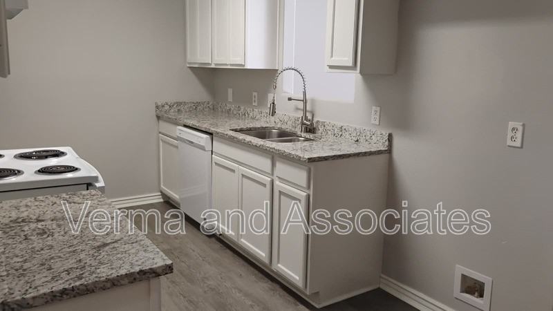 281 Graystone Cir #281 - Photo 5 of 15