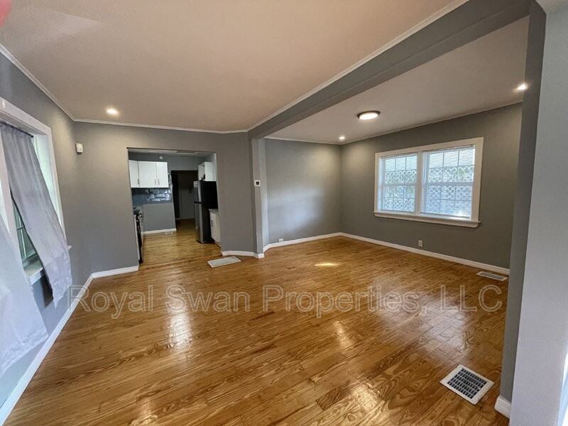 924 Vistabula St - Photo 4 of 20
