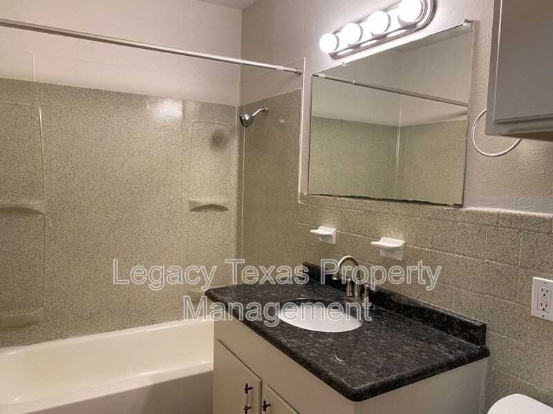 1607 Mcanear Street - Photo 7 of 26