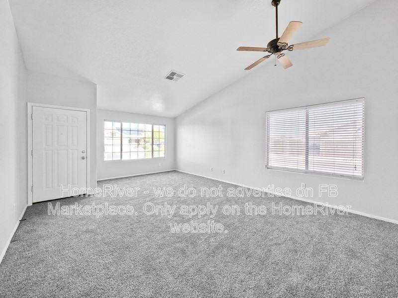 14447 W Carlin Dr - Photo 5 of 22