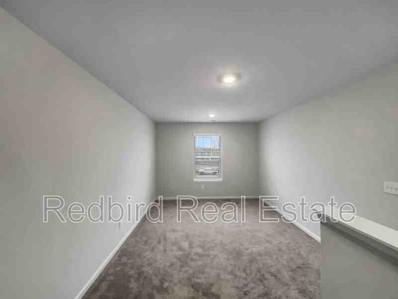 1651 Manuka Ln - Photo 6 of 21