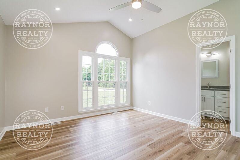 118 Murphy Dr - Photo 7 of 16