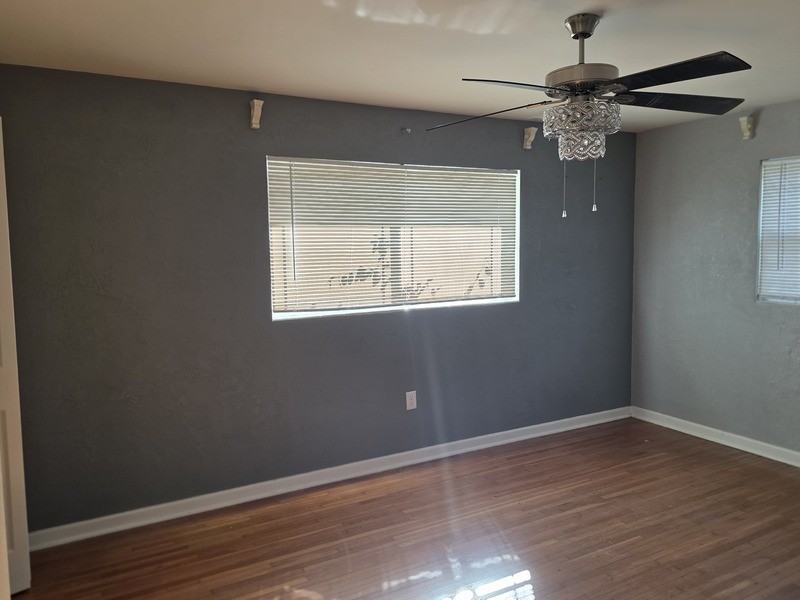 220 Buena Vista St - Photo 7 of 14