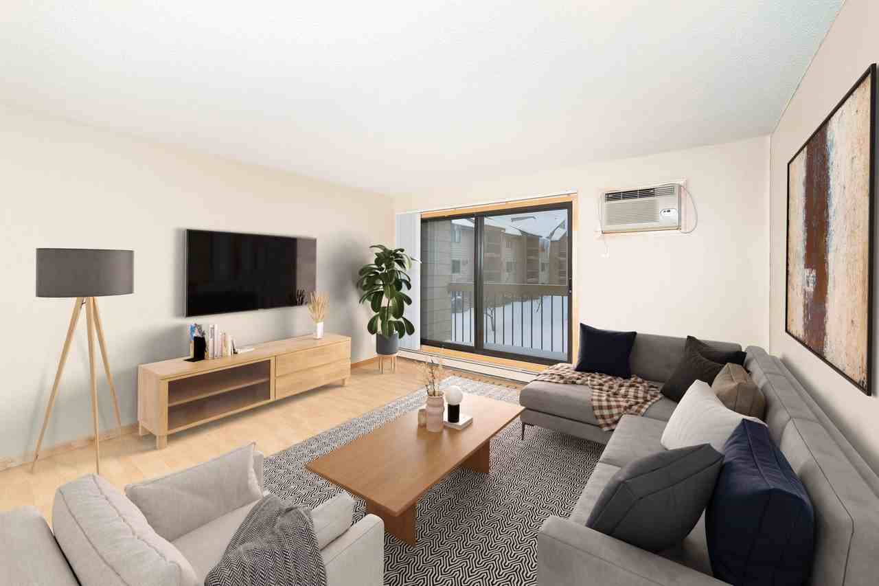 Maple Ridge Apartment Homes - Photo 6 of 14