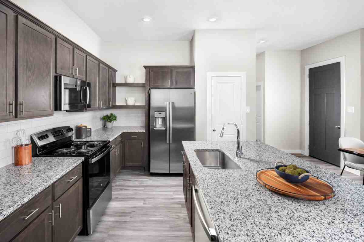 Tricon Willow Creek - Photo 4 of 50