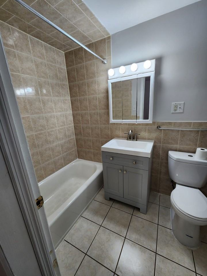 152 New York Ave - Photo 7 of 8