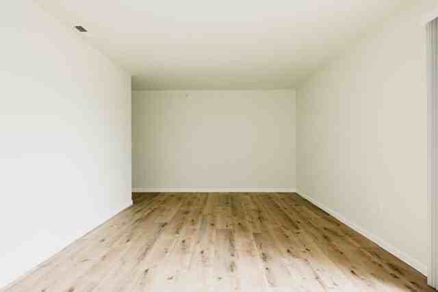 Cedar Springs 917 - Photo 4 of 20