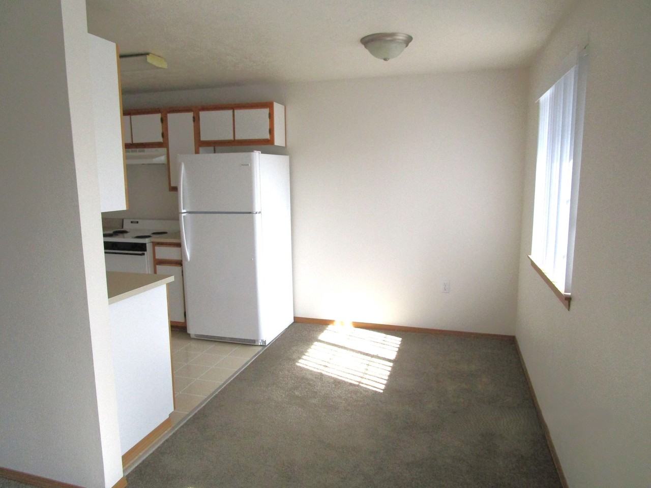 Cleveland 131-145 - Photo 3 of 20