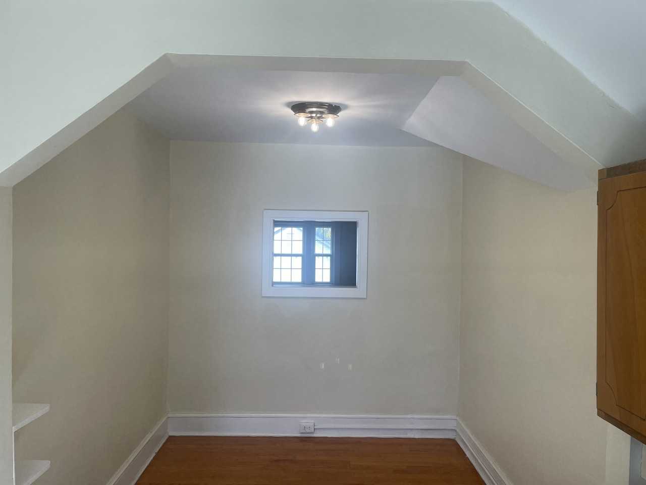 219 Montague Street - Photo 3 of 10