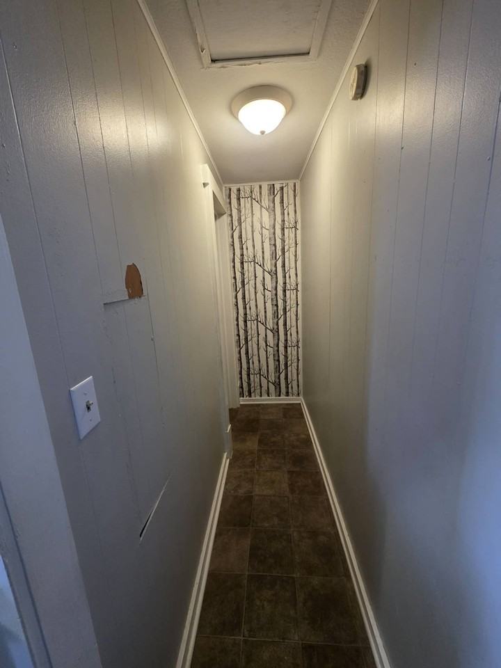 2525 Peach Street - Photo 3 of 7