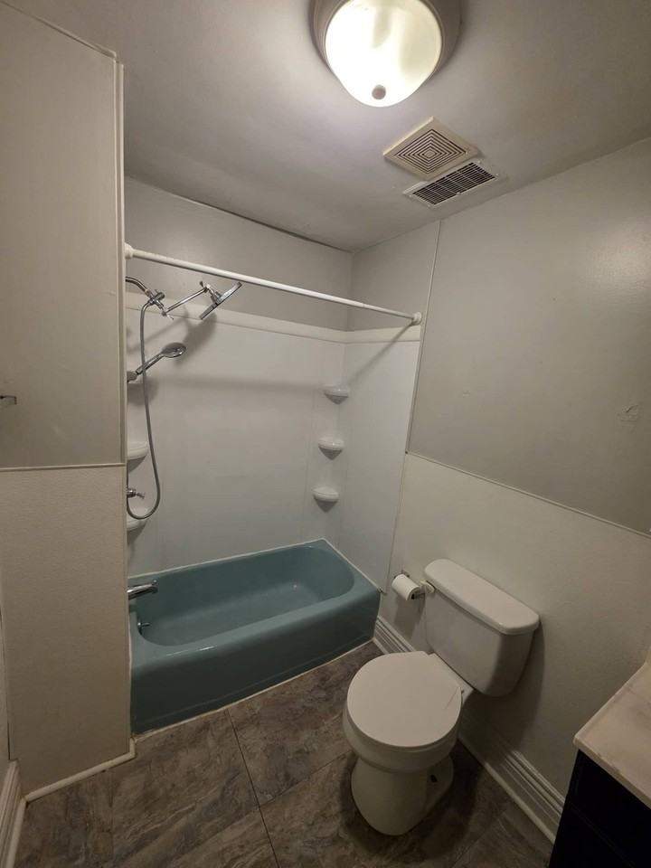 2525 Peach Street - Photo 4 of 7