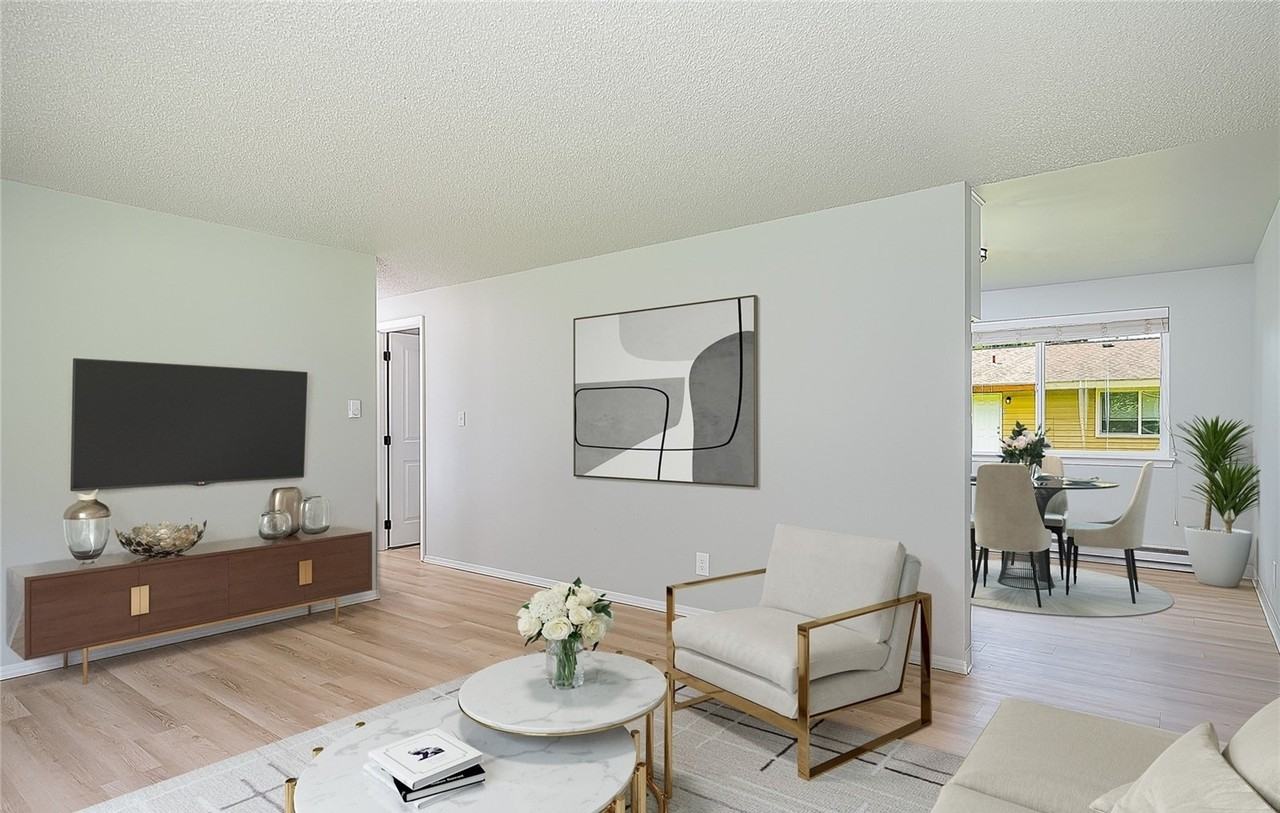 15027 179th Avenue Southeast - Photo 2 of 16