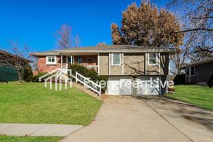 207 Northwest Chestnut Street - Photo 1 of 1