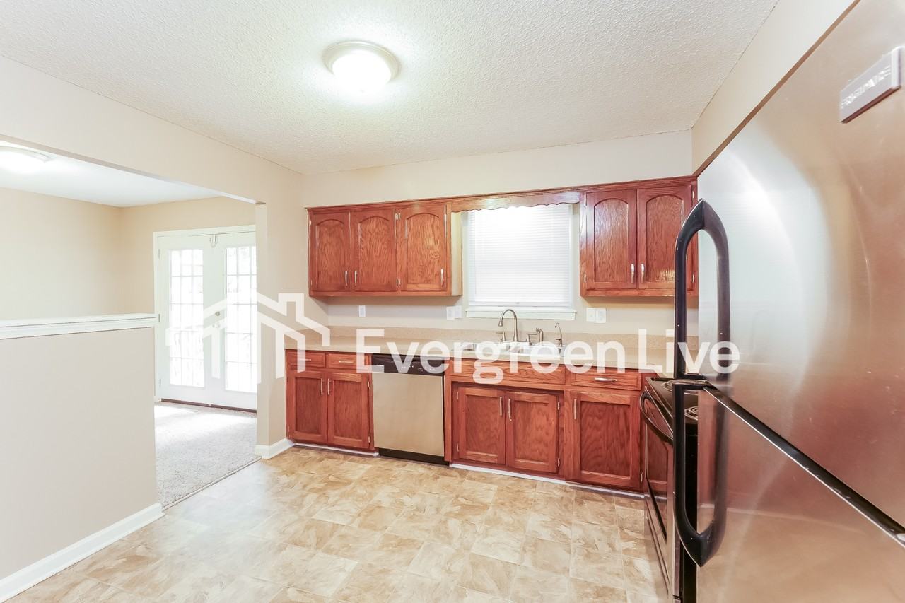 1433 N Inca Dr - Photo 6 of 15