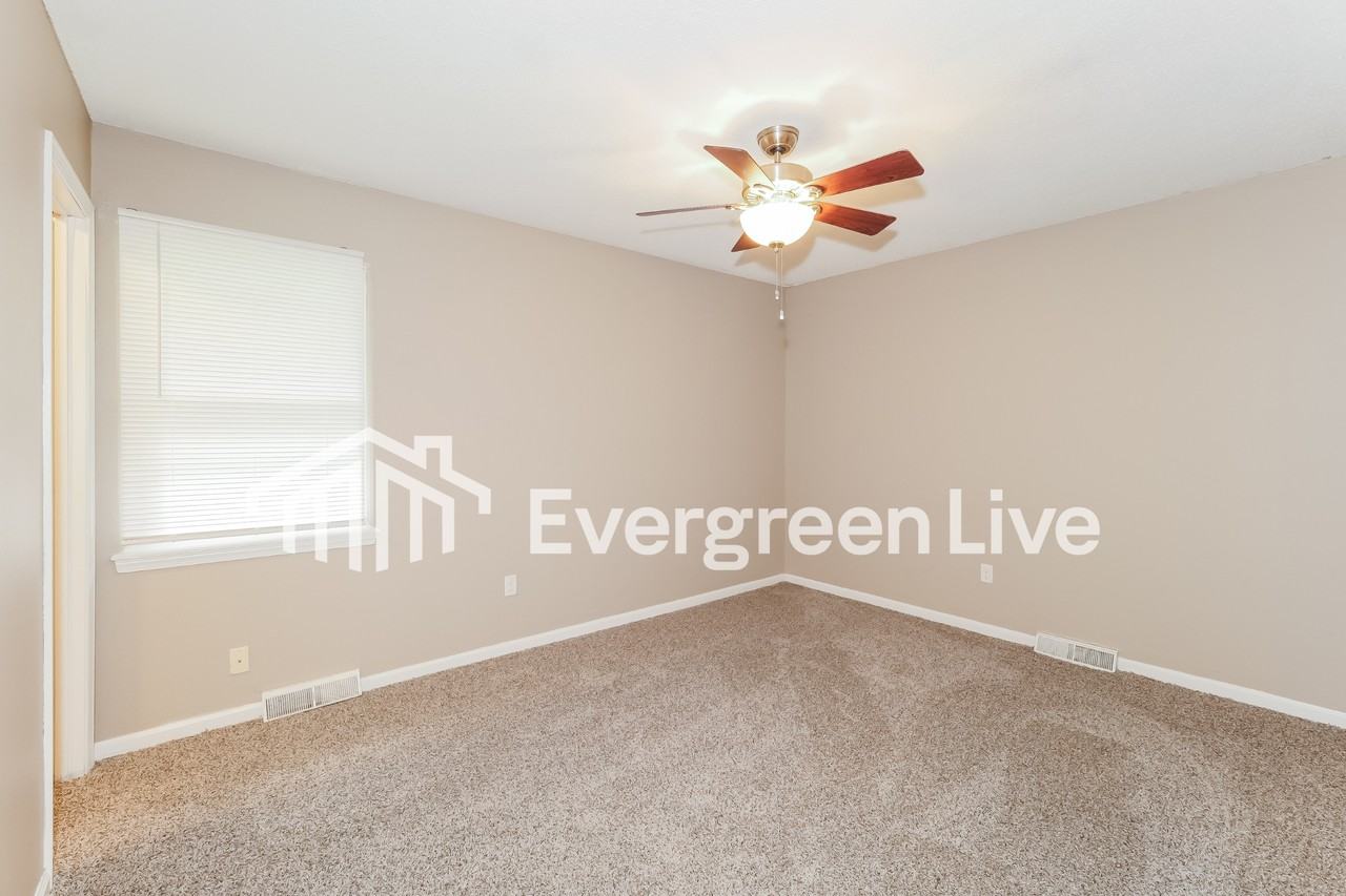 1433 N Inca Dr - Photo 7 of 15