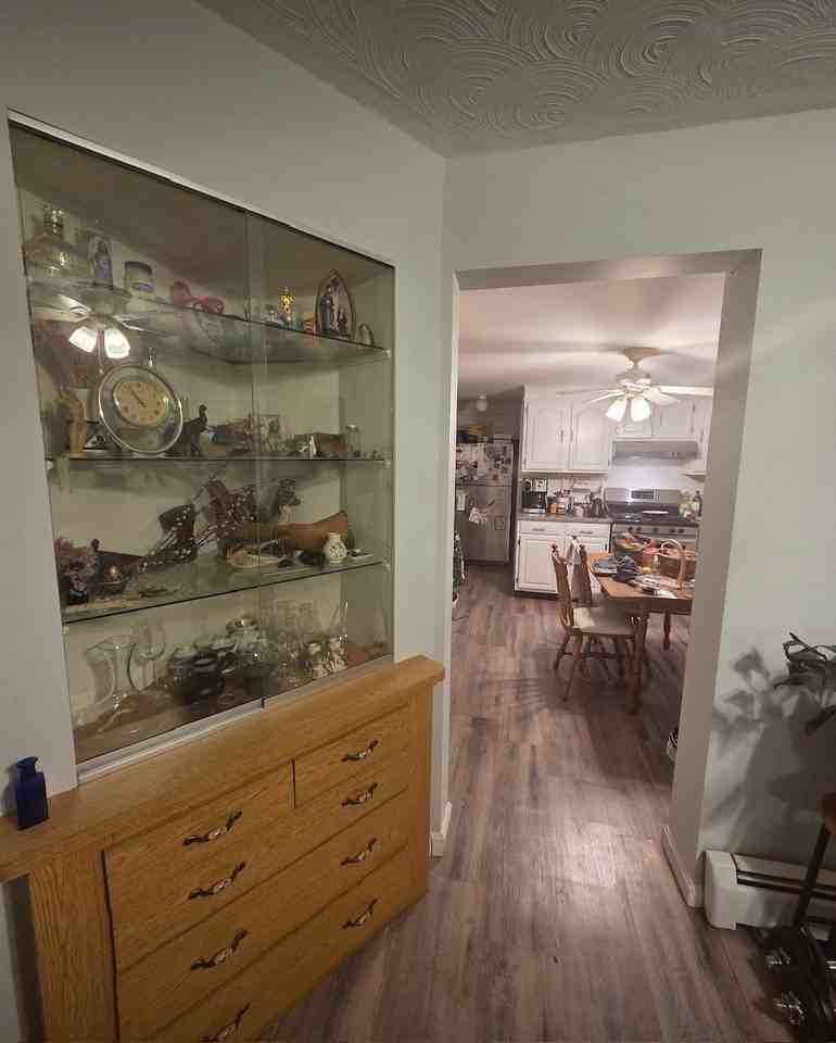 22 Victoria Street #2 - Photo 3 of 12