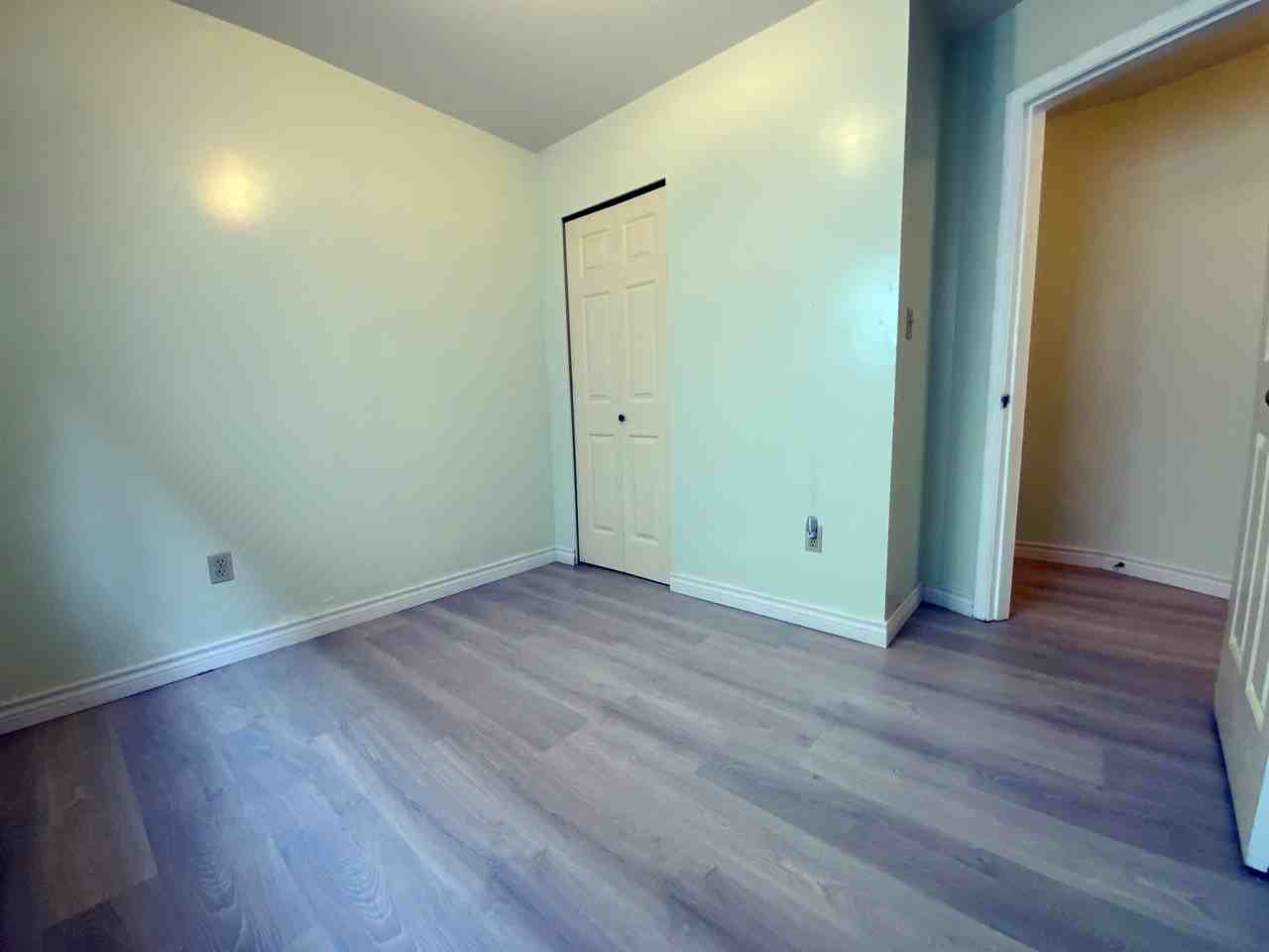 147 East 64th Avenue #DOWN - Photo 4 of 9