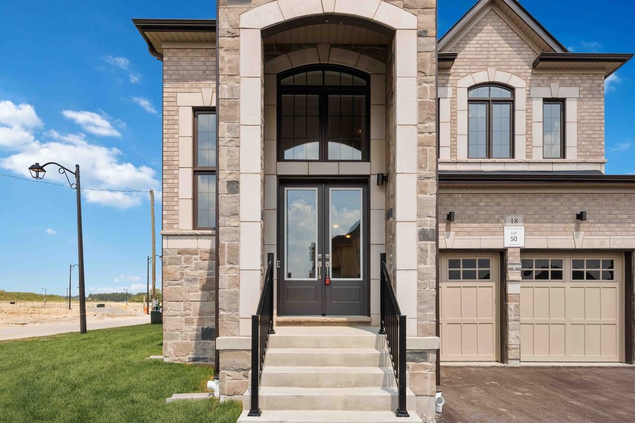 18 Shadyridge Street - Photo 2 of 22