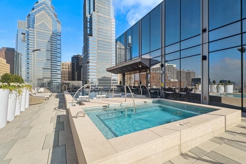 Josephine - Photo 3 of 50