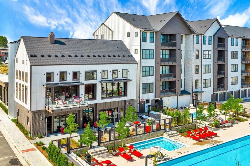 Arden Karl's Farm - Photo 7 of 50