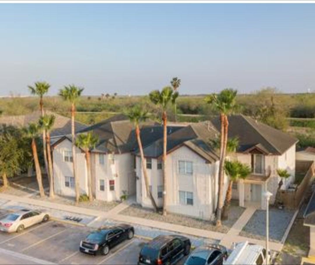 1800 Oasis Drive #102 - Photo 2 of 10