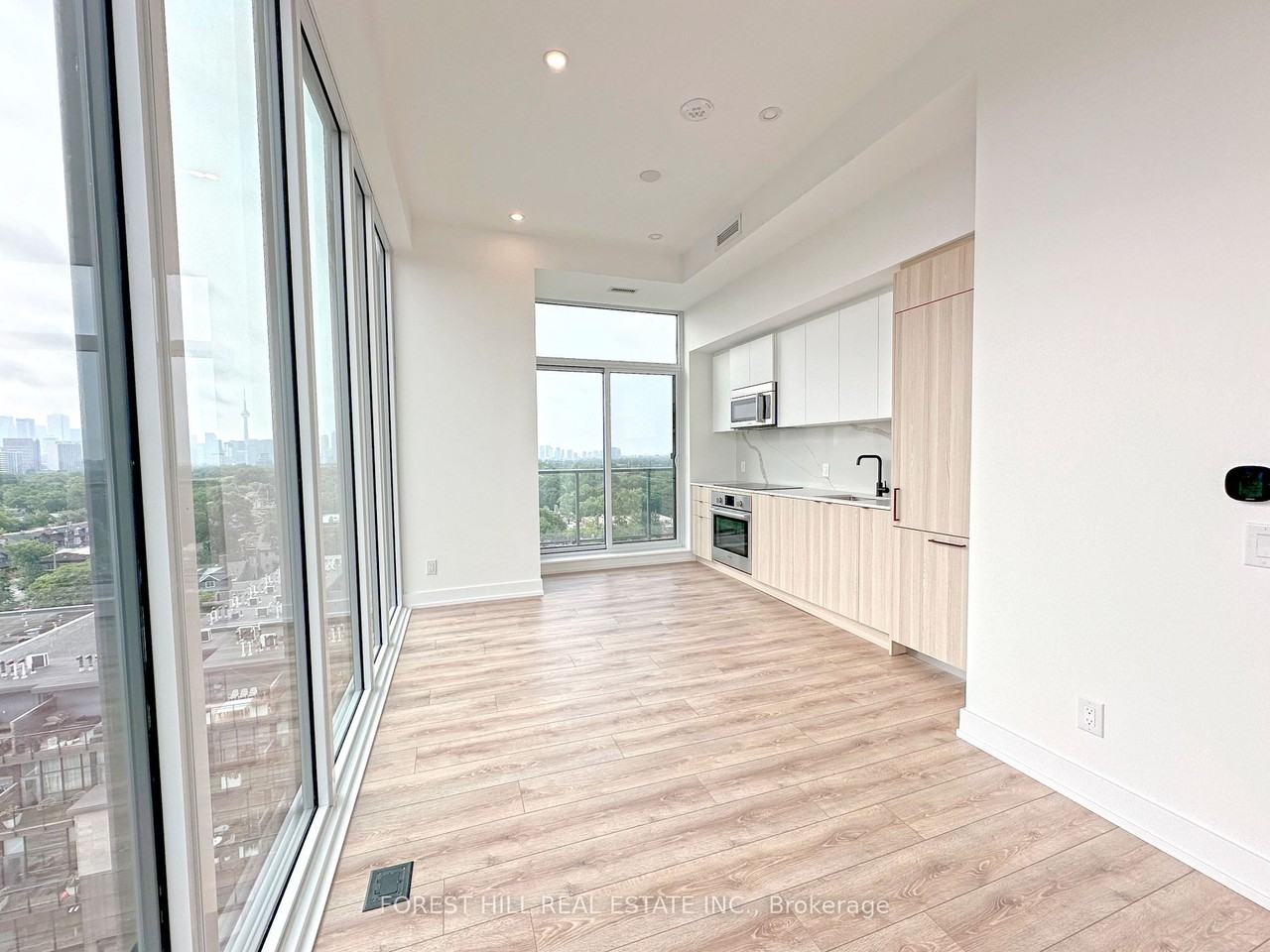 500 Dupont Street - Photo 3 of 15