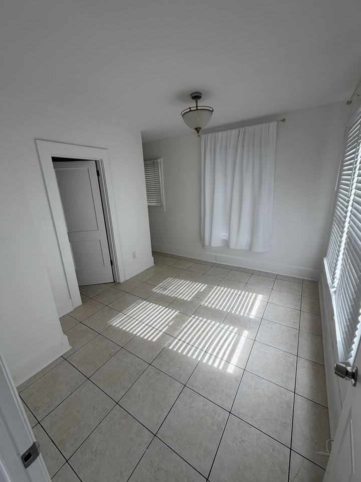 324 7th Street South #1 - Photo 7 of 9