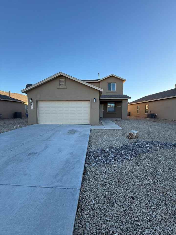 3031 San Lorenzo Avenue