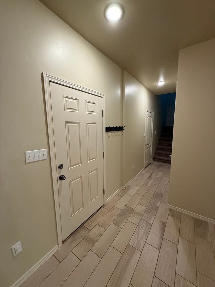 3031 San Lorenzo Avenue - Photo 4 of 35