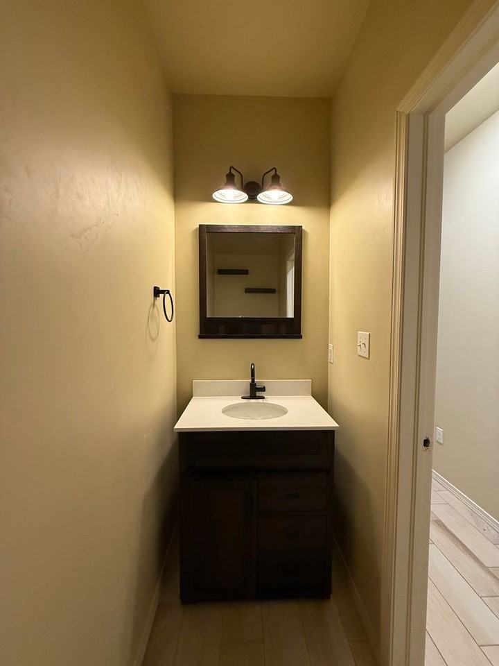 3031 San Lorenzo Avenue - Photo 6 of 35