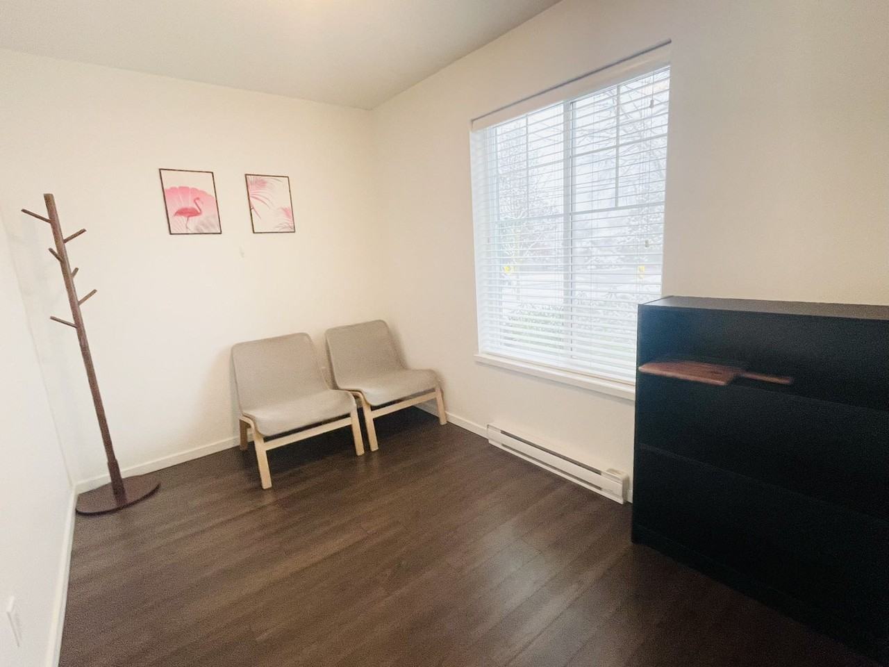 15268 28 Avenue - Photo 2 of 14