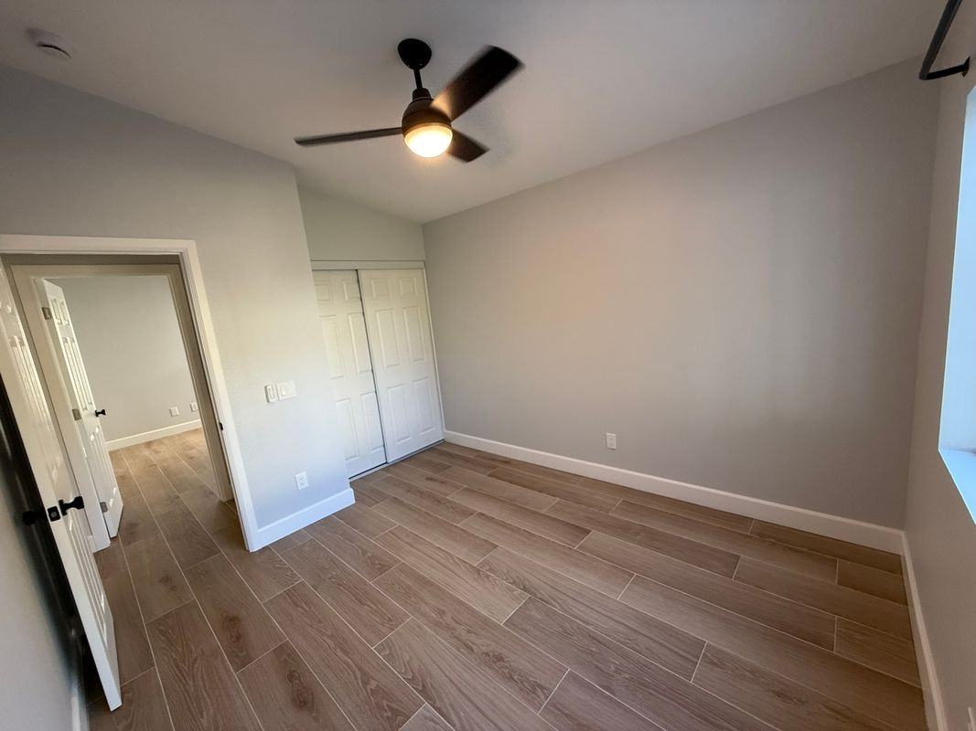 15387 Murray Avenue - Photo 5 of 8