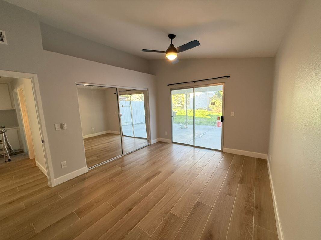 15387 Murray Avenue - Photo 7 of 8