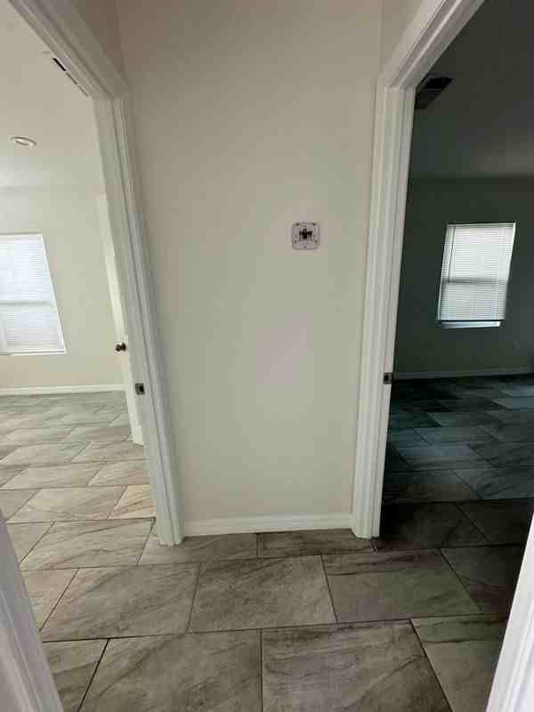 731 West 99th Street - Photo 4 of 12