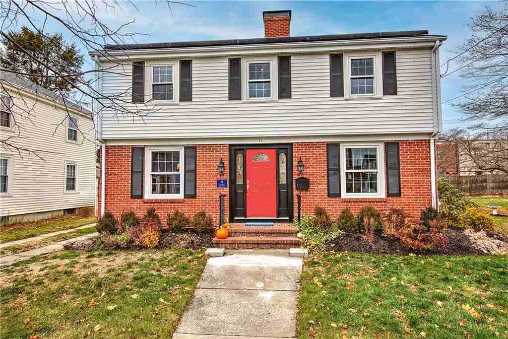 11 Elmcroft Avenue - Photo 2 of 50