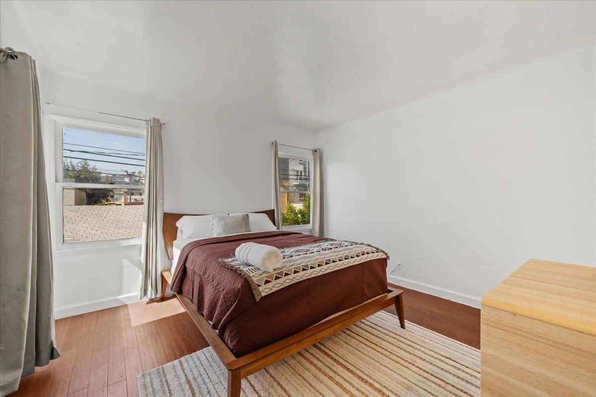 4281 Mcclung Dr - Photo 4 of 19