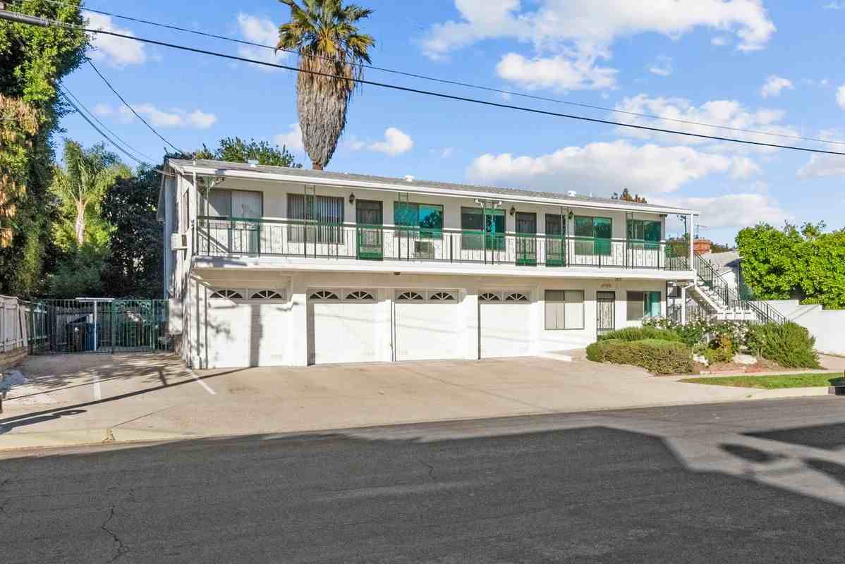 15529 Moorpark Street ##Apt.