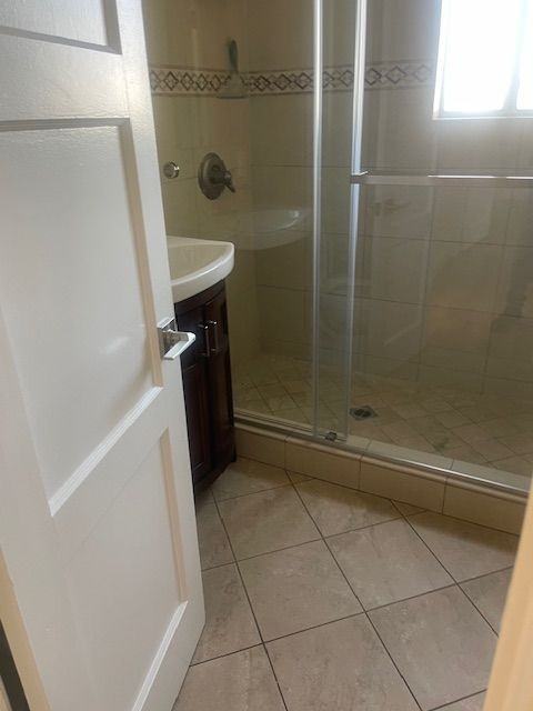 1617 Fairdale Avenue - Photo 5 of 10