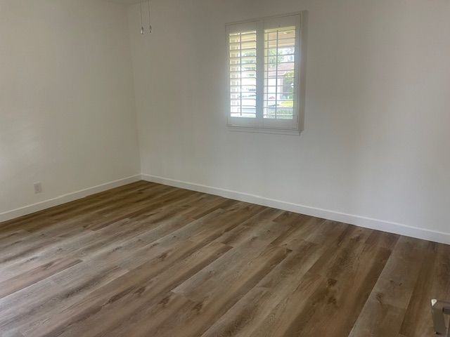 1617 Fairdale Avenue - Photo 7 of 10