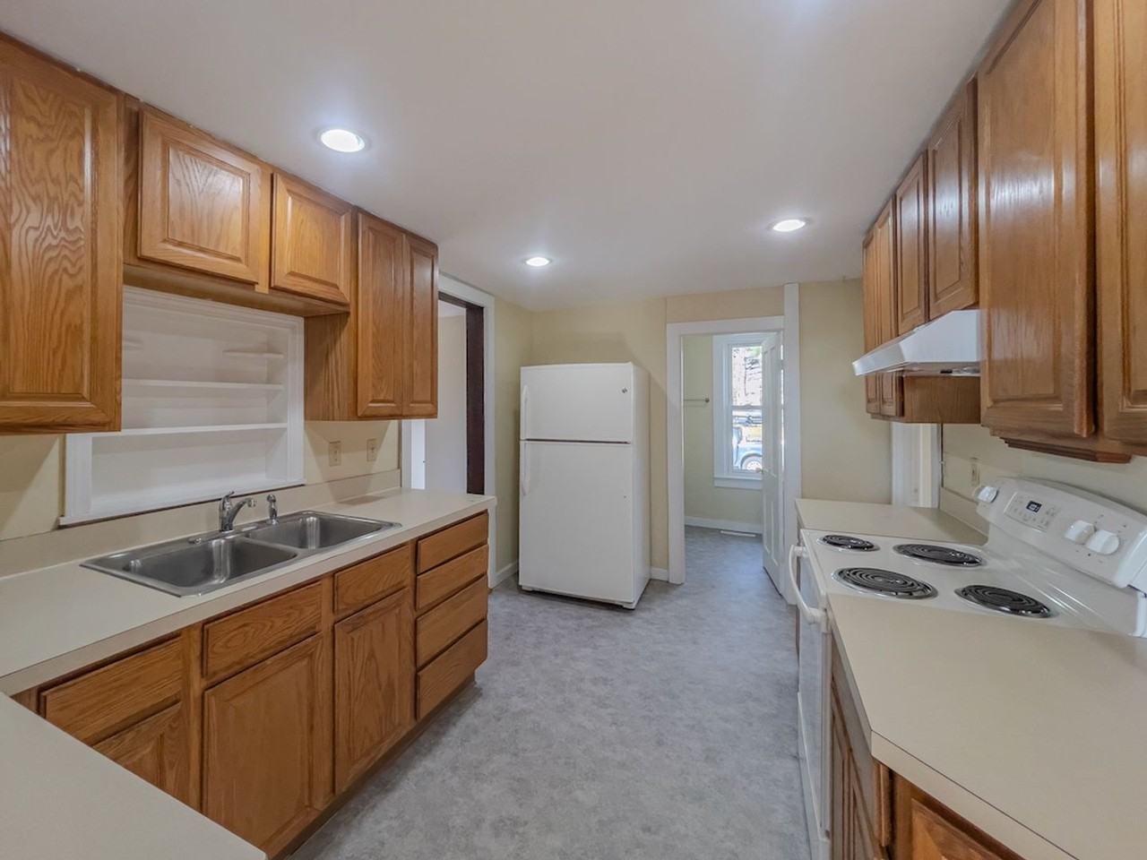 15 West Town Street - Photo 5 of 41