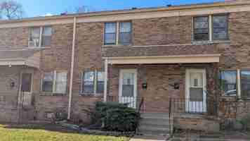 featured image of 134 Benton St