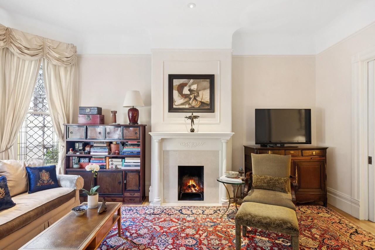 571 Buena Vista Avenue West - Photo 6 of 21