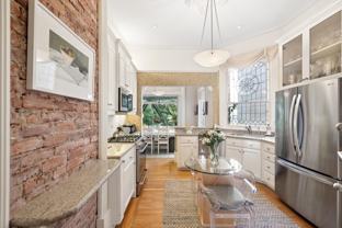 571 Buena Vista Avenue West - Photo 1 of 1