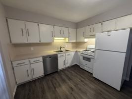 featured image of 2081 Shangra-La Drive Southeast