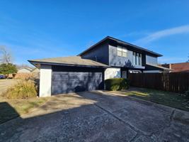 featured image of 513 Fenwick Court